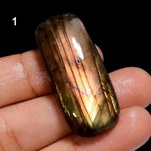 Cabochon de labradorite naturelle, pierre précieuse de labradorite multi-feu, pierre précieuse en vrac, cristal de labradorite poli à la main des deux côtés, cadeau pour elle