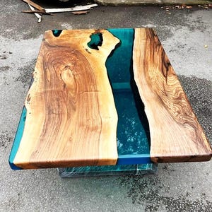 Fluss-Harz-Tisch, Epoxidholz-Fluss-Tisch, Live Edge-Harz-Esstisch | Kundenspezifische Epoxy-Möbel, handgemachter Fluss-Tisch, modernes rustikales Dekor