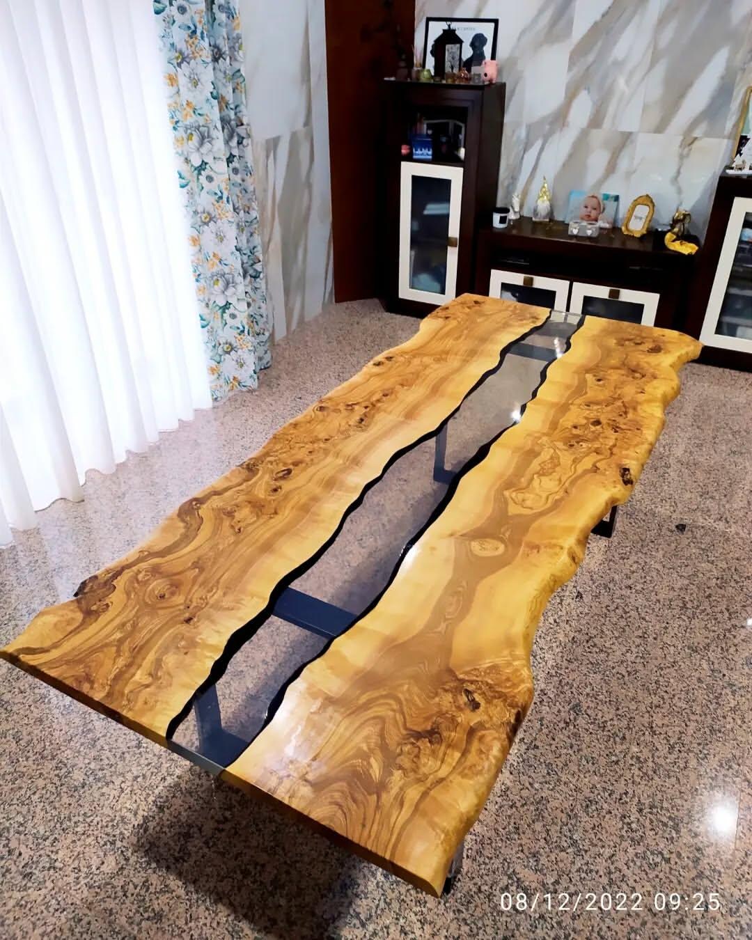 River Resin Table , Epoxy Wood River Table, Live Edge Resin Dining ...