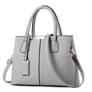 MUSRAT Grey Sling Bag Latest Trend Party Wear Handbag & Sling Bag with Adjustable  Strap for Girls and Women's GREY - Price in India