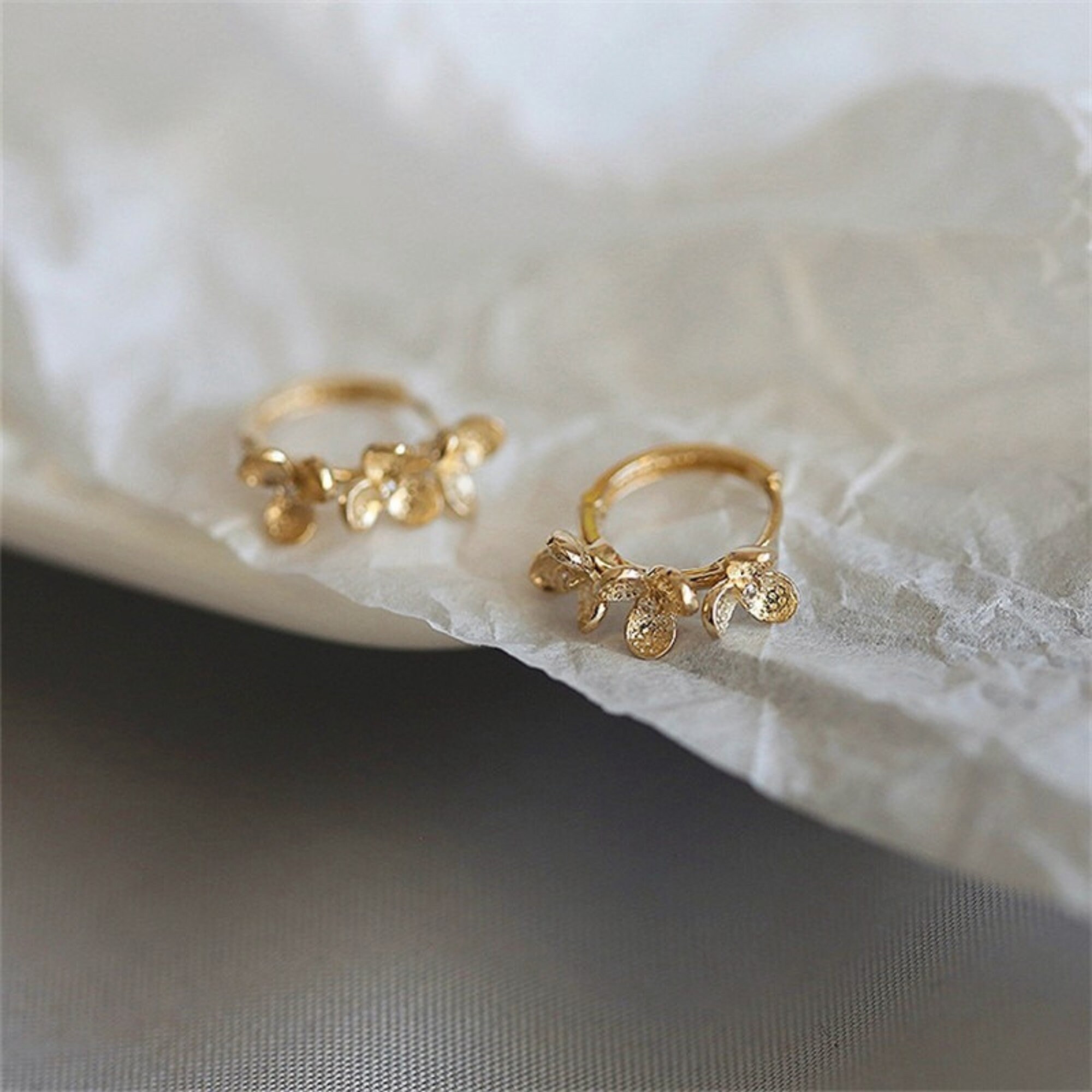 14K Gold Floral Huggie Hoops Dainty Flower Huggie Hoop Etsy