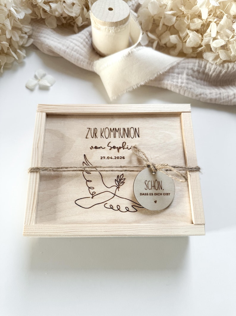 Geldgeschenk Kommunion
Kommunion Geschenk Box
Geschenk Kommunionkind
Kommunionsgeschenk Geld
Geldbox Kommunion
Geldgeschenk Kommunionskind
Kommunionsgeschenk individuell
Erinnerungsbox Kommunion
Geschenk Kommunion Mädchen
Geschenk Kommunion Junge
Geschenk Kommunion Geld
Geschenk Kommunion Kind
Kommuniongeschenk Geld