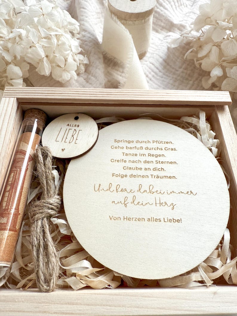 Geldgeschenk Konfirmation
Konfirmation Geschenkbox
Konfirmationsgeschenk Geld
Geschenk Konfirmation
Geldbox Konfirmation
Geldgeschenk Konfirmand
Konfirmationsgeschenk kreativ
Erinnerungsbox Konfirmation
Geschenk Konfirmation Mädchen
Geschenk Konfirmation Junge
Geschenk Konfirmation Geld
Konfirmationsgeschenk Mädchen
Konfirmationsgeschenk Junge