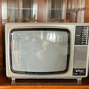 Yahoo!オークション - 昭和レトロ HITACHI/日立 テレビ受信機 CN