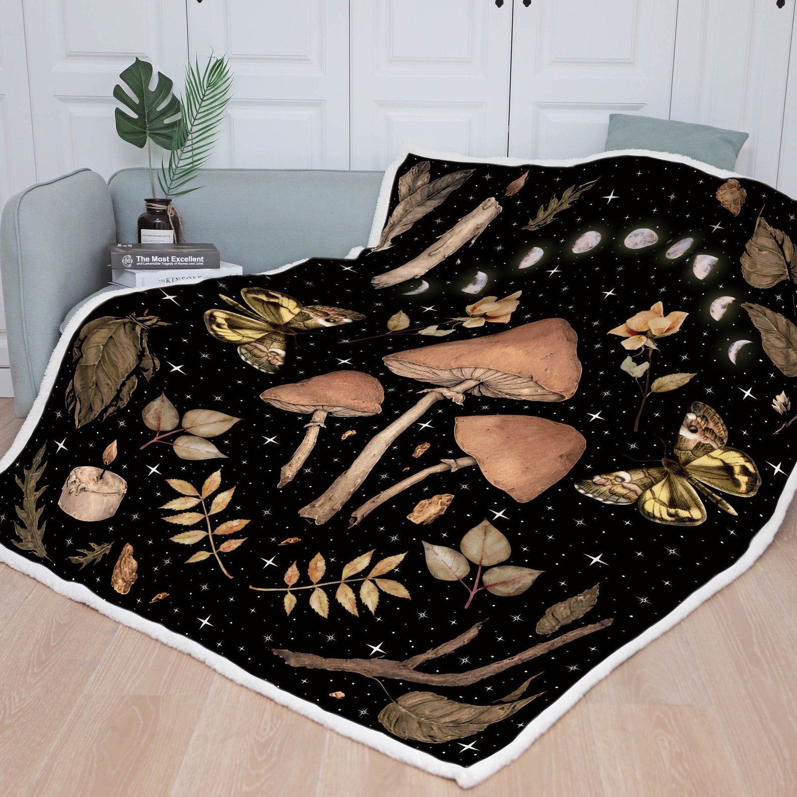 Mushroom Fleece/sherpa Blanket Moon Phase Throw Blanket to Etsy