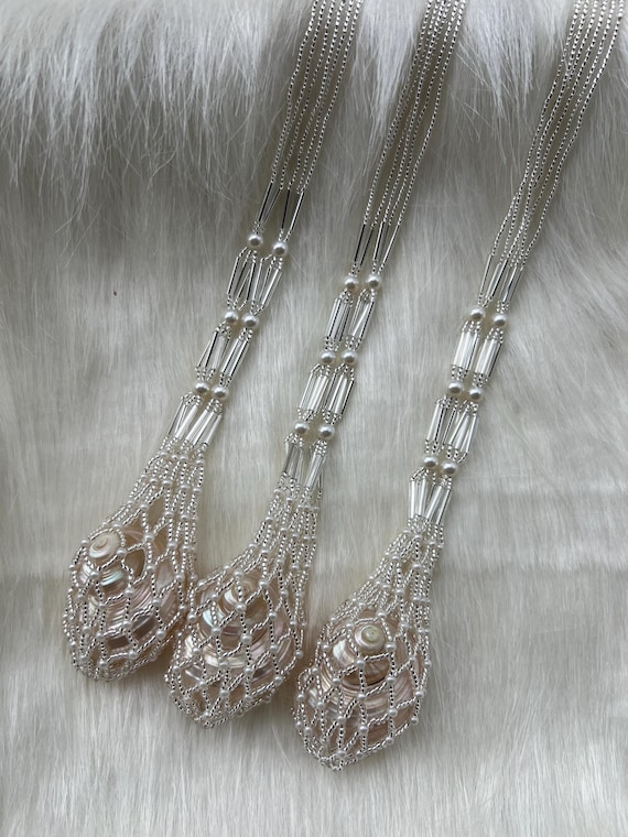 Beaded mesh necklace Seashell Summer turbo jewellery