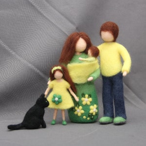 Needle felted family sculpture, needle felted doll Mother Father children, Waldorf, custom dolls, family home decor, Mother&#39;s day gift