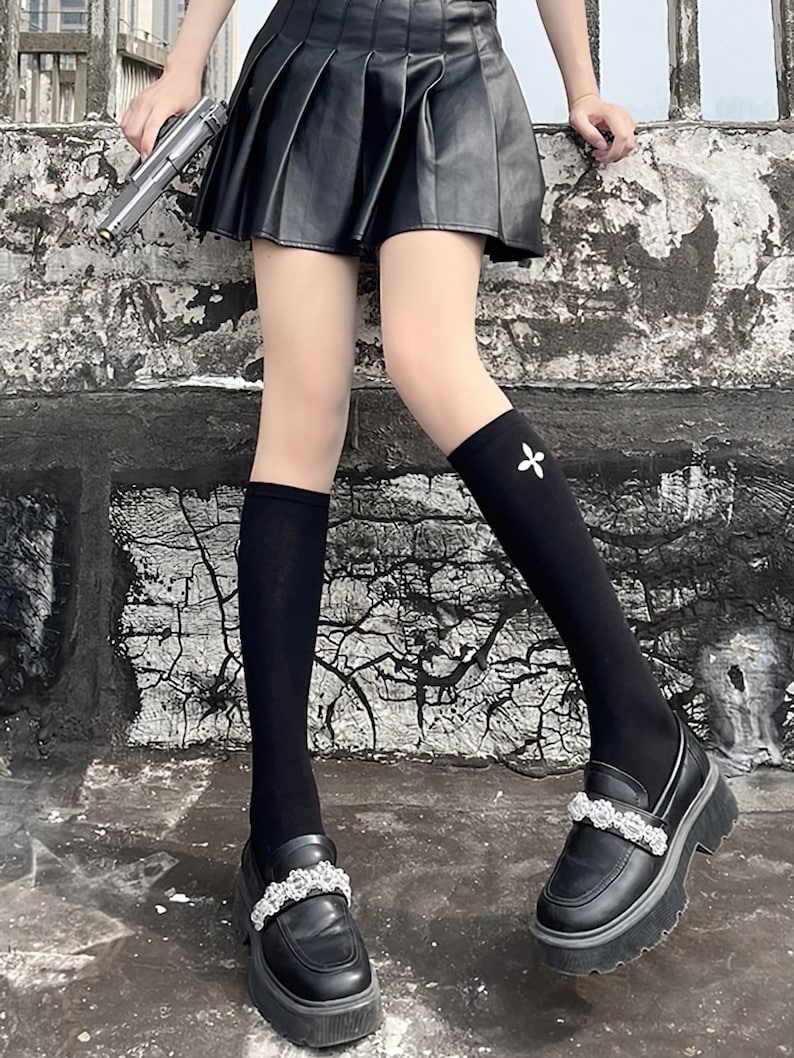 Cool Cross Calf Spicy Girl Socks Winter Cotton Mid Thigh Socks Outside