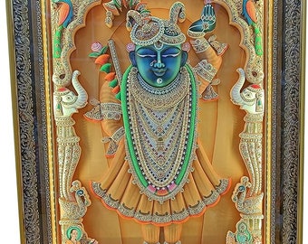 Jaïri. Traders ShreeNathji Chandaniya Gatta, peinture sur bois à la main, feuille d'or, grande peinture sur bois avec cadre et LED