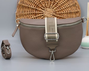 Modder donker taupe lederen buiktas voor vrouwen met zilveren hardware, lederen schoudertas, crossbody tas heuptas met riem, cadeau voor haar