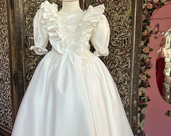 First Communion Dress, Holy Communion Dress, 1st Communion Dress , Flower Girl Dress Tulle, Long Sleeve Flower Girl, Bohemian Flower Dress