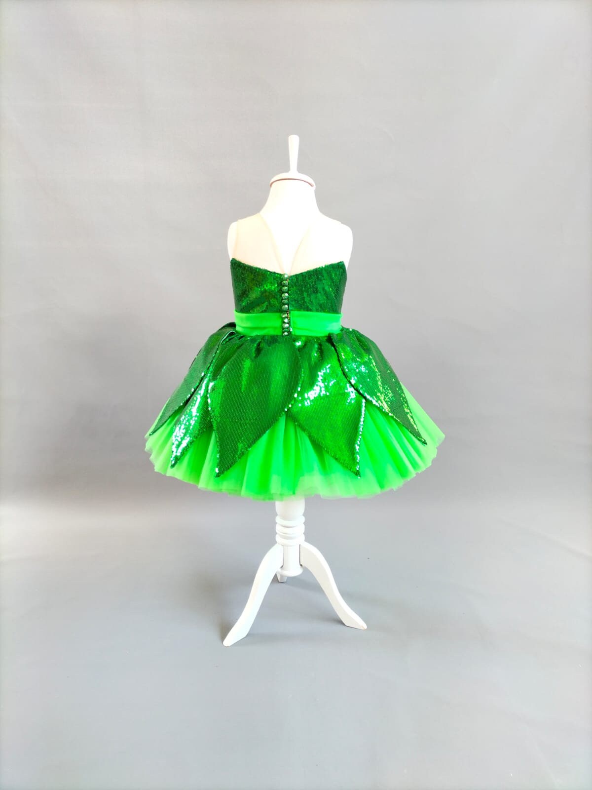 green sequin dress tinkerbell Amazon.com: FEORJGP Womens Halloween Forest Fairy Tinkerbell Cosplay Dress  Up Costume Sequin Dress Outfits Halloween Elf Dress with Wings (S Green, S)  : Clothing, Shoes & Jewelry