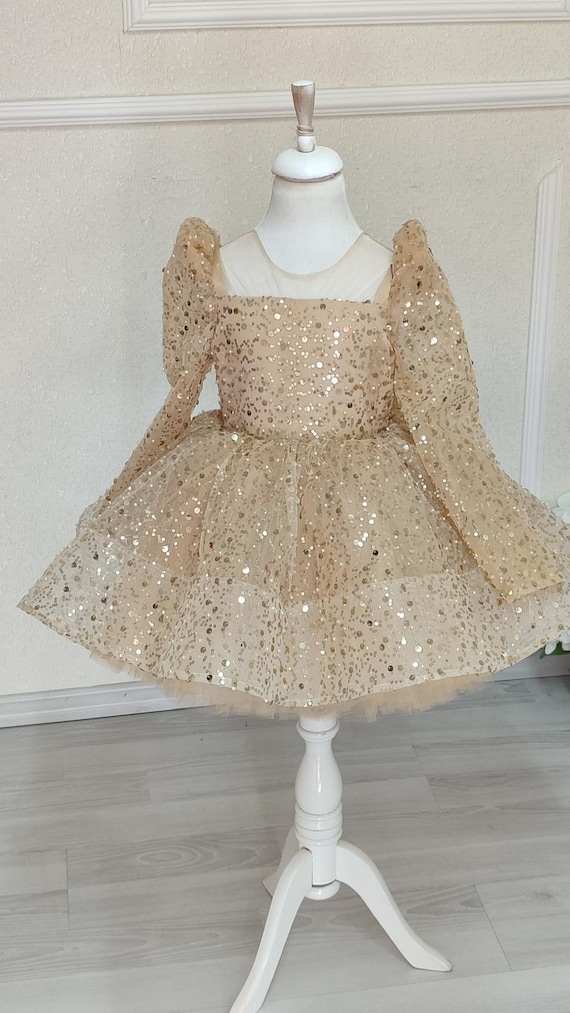gwyneth paltrow golden globes dress She's The One Girl's Christmas Dress main image 0