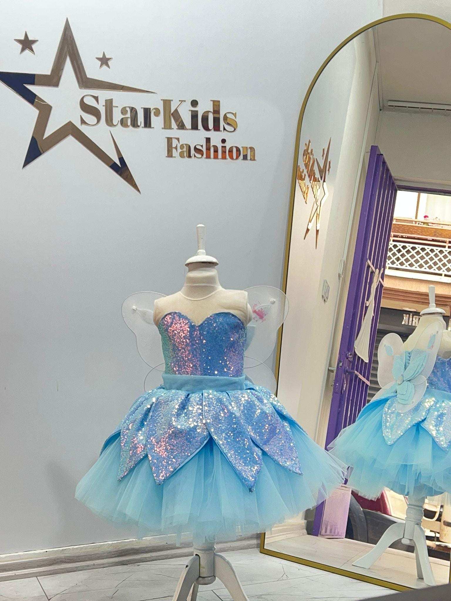 blue dress fairy tinkerbell Silvermist with blue and yellow lily dress