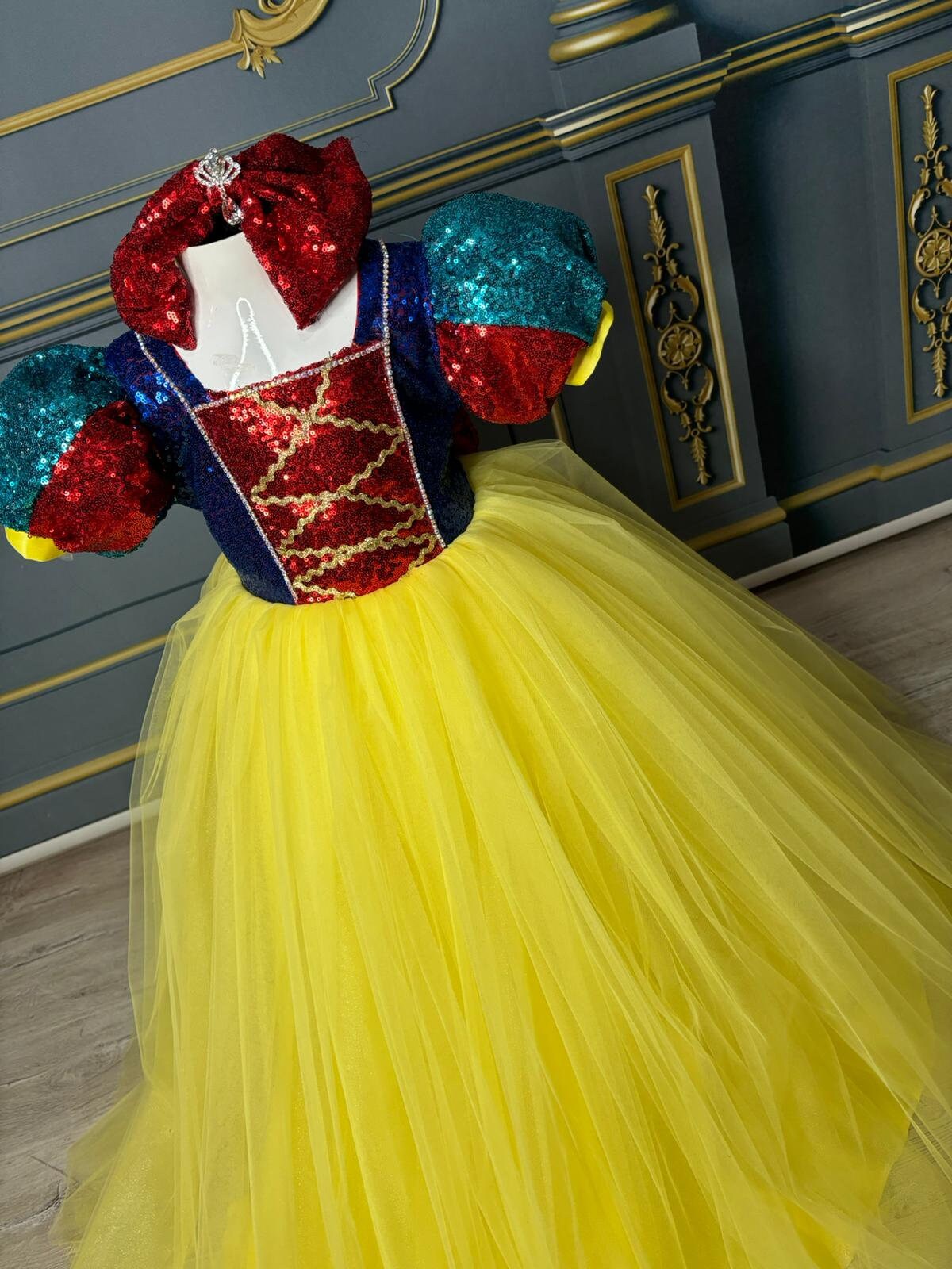 slim fit dress slacks Precious Moments 124105 Girl As Snow White Rotating Musical Figurine main image 1