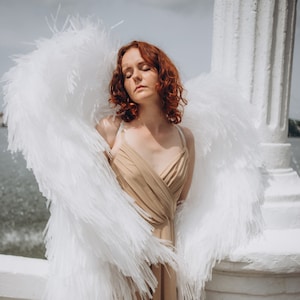 Alas de ángel blanco etéreo - Traje hecho a mano para fotografía y réplicas de Victoria&#39;s Secret / Alas de disfraz esponjosas para adultos
