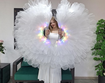Set of 2 Large White Dance Fans with LED Light – Isolon Feather-Style Fans for Performance, Wedding & Photoshoot,Burlesque Fans Personalized
