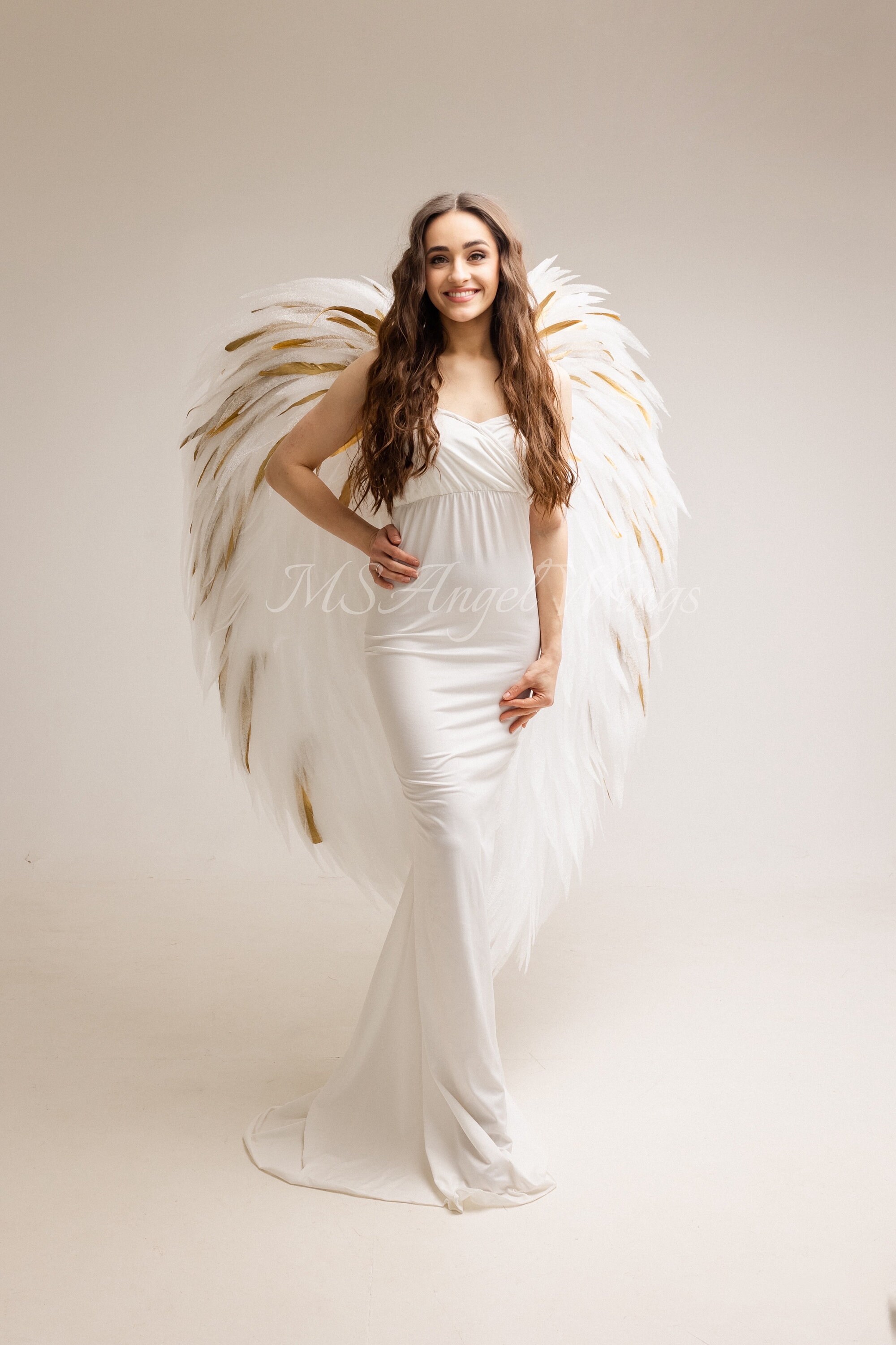 Exclusive Set of Wings and Halo for a Photo Shoot, White