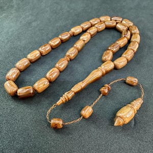 Bakelite 33-Bead Tasbih: Worry Beads