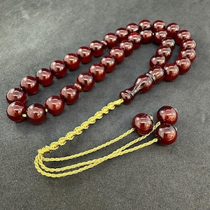 Bakelite 33-Bead Tasbih: Worry Beads, Macrame Tassel