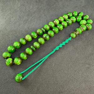 Bakelite 33-Bead Tasbih: Worry Beads, Macrame Tassel, Large Beads