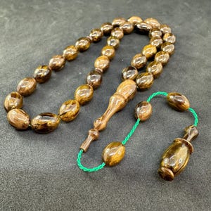 Bakelite 33-Bead Tasbih: Worry Beads