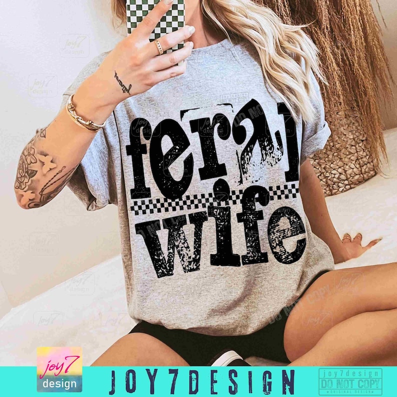 Verwilderde vrouw png grappige vrouw png Sassy sarcastische vrouw shirt png trendy vrouw retro design cadeau voor vrouw retro geruit png verdrietig origineel afbeelding 6