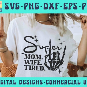 Clube das Mães SVG PNG Super Mãe Esposa Cansada, Vida de Mãe, Modo Mãe, Camiseta Mãe Svg, Vibrações de Mãe, Mãe Sarcástica, Mãe Engraçada, Mãe Abençoada, Dia das Mães Svg