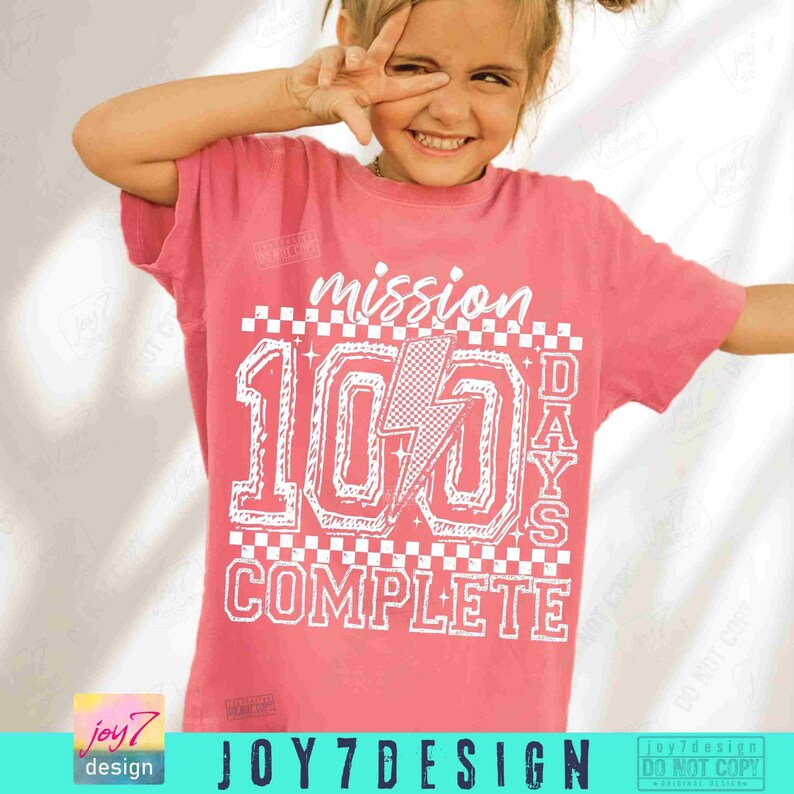 Misja 100 dni ukończona PNG Retro 100 dni szkoły Checker Png Szkoła png Png 100 dni szkoły Koszulka Png Słodka szkoła Png ORYGINAŁ zdjęcie 4