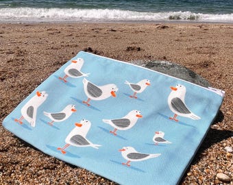 Seagull large zipped bag