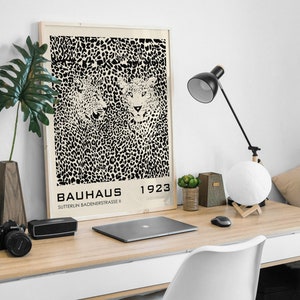 Bauhaus Leopardmönster: Skandinavisk väggkonst (digital nedladdning)