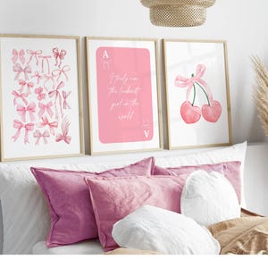 Trendy roze strikken muurkunst set van 3, preppy poster, decor college appartement, aquarel strikken print, coquette room decor, girly muurkunst,