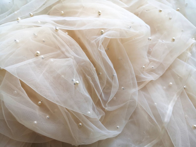 Champagne / Ivoire / Perles Blanches Tulle, Tulle doux, Tulle perlé, Tissu tulle pour voiles de mariée, Tulle perles, 59 Largeur image 1