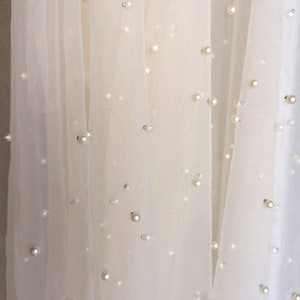 Champagne / Ivoire / Perles Blanches Tulle, Tulle doux, Tulle perlé, Tissu tulle pour voiles de mariée, Tulle perles, 59 Largeur image 7