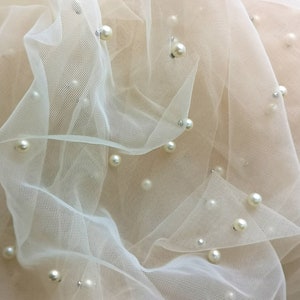 Champagne / Ivoire / Perles Blanches Tulle, Tulle doux, Tulle perlé, Tissu tulle pour voiles de mariée, Tulle perles, 59 Largeur image 6