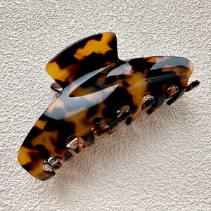 Vintage Hair Clips For Women,Acetate Hair Claw,Hair Jewelry,Strong Hair Clip,French Hair Claw,Minimalist Hair,Women Hair Accessory,Hair Clip