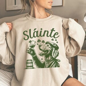 Slainte Sweatshirt, Irish Setter Dog Drinking St Patricks Day Dog Shirt For People, Saint Patricks Sweatshirts, Gift for Dog Person Sweater
