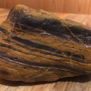 8oz Banded Iron Formation, Genesis Stone, Viewing Stone Rock Art! CA-99-F