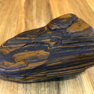 11oz Banded Iron Formation, Genesis Stone, Viewing Stone Rock Art! B-5-H