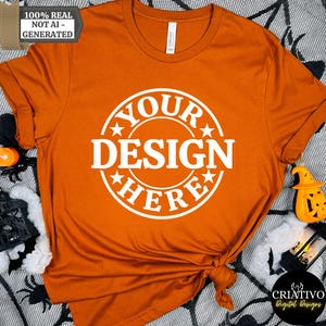 Jesienna Bella Canvas 3001 T-shirt Halloween Mockup | Pomarańczowy BC 3001 T-shirt Mock-up | Prawdziwy model | Zabawna, modna, upiorna, jesienna koszulka na Halloween Mock