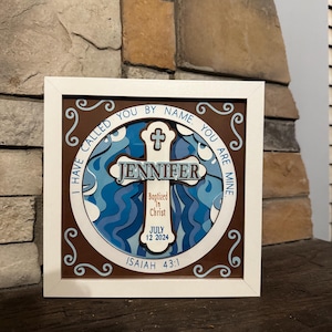 Scatola delle Ombre per il Battesimo in Acqua 3D realizzata a mano / simbolismo dell'immersione / scrittura biblica a scelta / Battesimo in Acqua per Giovani/Adulti