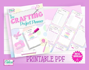 Könnte beinhalten: Ein druckbarer PDF-Planer für Bastelprojekte. Das Cover zeigt einen rosa und blauen Aquarellhintergrund mit einem zerrissenen Papiereffekt. Der Titel "The Crafting Project Planner" ist in rosa und weißer Schrift gehalten. Der Planer enthält Seiten für die Projektplanung, Materiallisten und die Fortschrittsverfolgung.