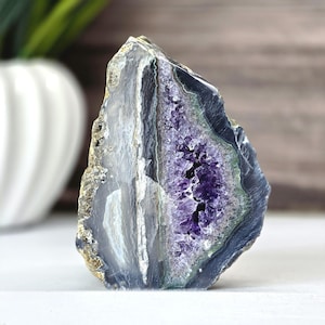Polished Amethyst Geode with Agate Bands – Unique Crystal Decoration from Uruguay