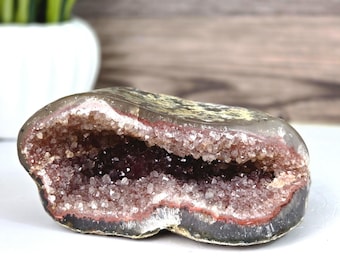 赤みがかった水晶の晶洞と瑪瑙の帯 – 天然クリスタル装飾品 - Etsy 日本