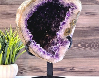 メノウ　アメジスト ジオード 大きな結晶 瑪瑙層を持つアメジスト洞窟ジオード結晶 - Etsy 日本