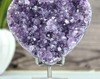 Natural Amethyst Heart Geode – Sparkling Purple Crystal Decor, Druzy Quartz Display Piece