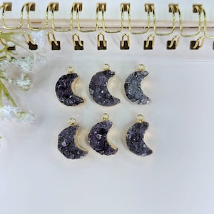 Amethyst Pendants (Moon Shape) (with Electroplated) (24k Gold plated or Silver plated)