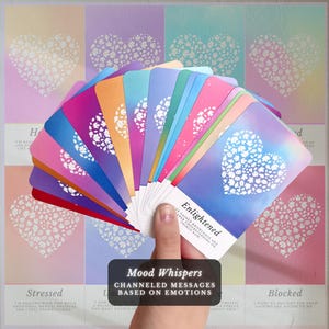 Chuchotements d'humeur | Messages canalisés | Jeu d'émotions | Cartes postales | Amour Oracle | sentiments | Tarot | Mots clés | Romance | Cartes d'humeur