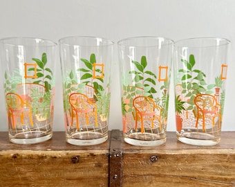 Vintage Set of 4 Juice Glasses with retro conservatory design.