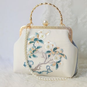 Embroidered Flower Vintage Bag; High Quality Velvet Handbag/Shoulder Bag; Pearl Drop; Unique Niche Design; Birthday Gift; Wedding & Party